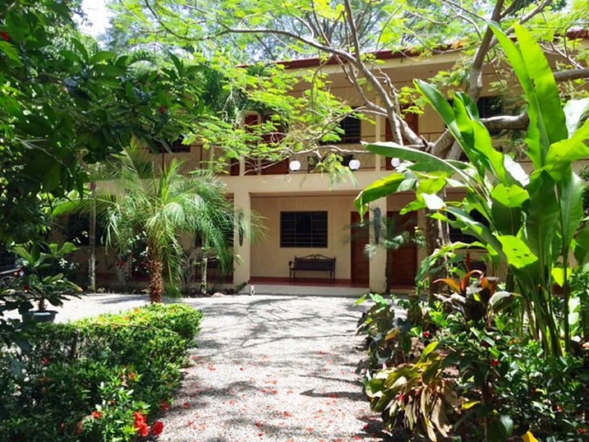 Hotel Tropical Sands Dominical Exterior photo