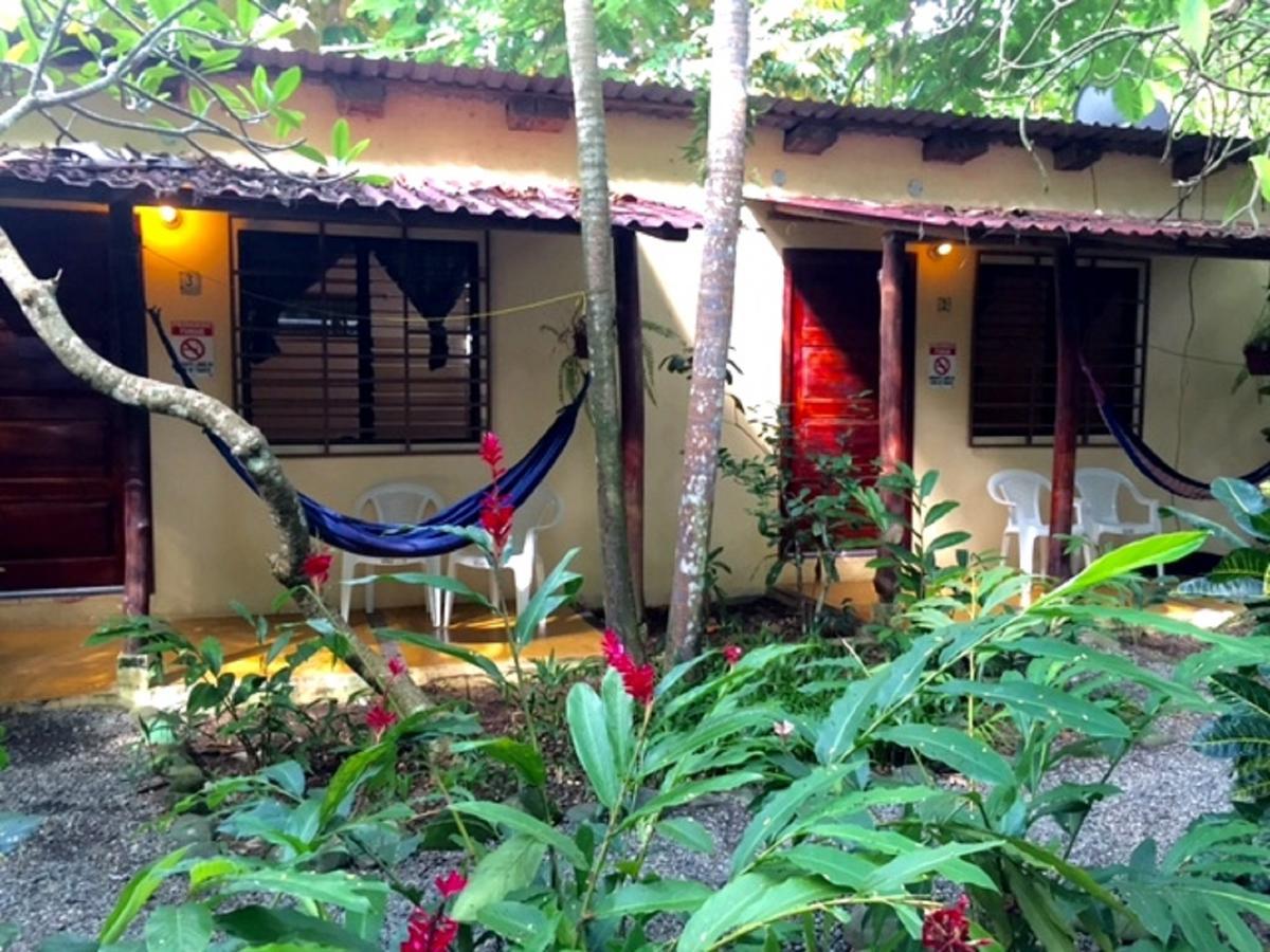 Hotel Tropical Sands Dominical Exterior photo